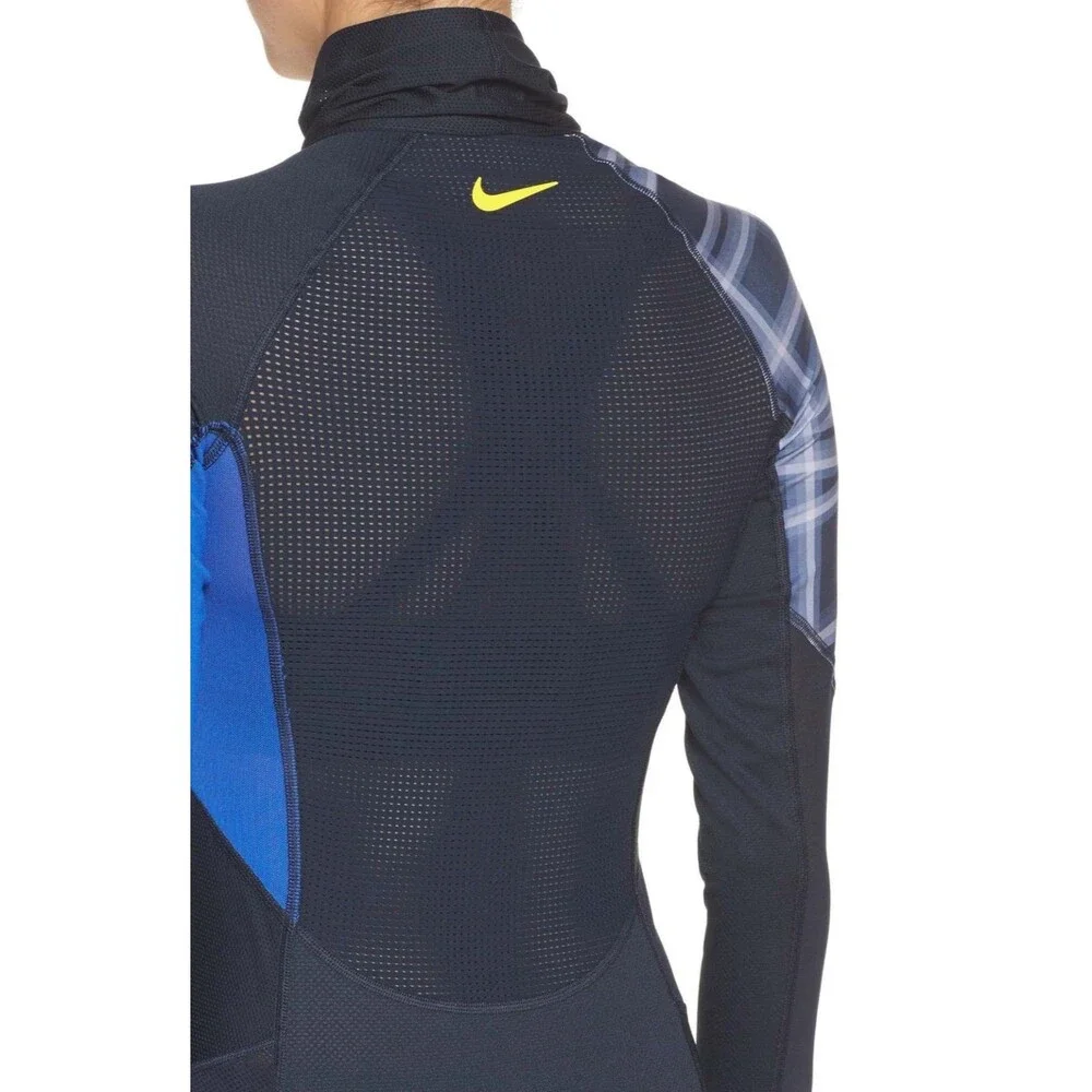 Nike training pullover