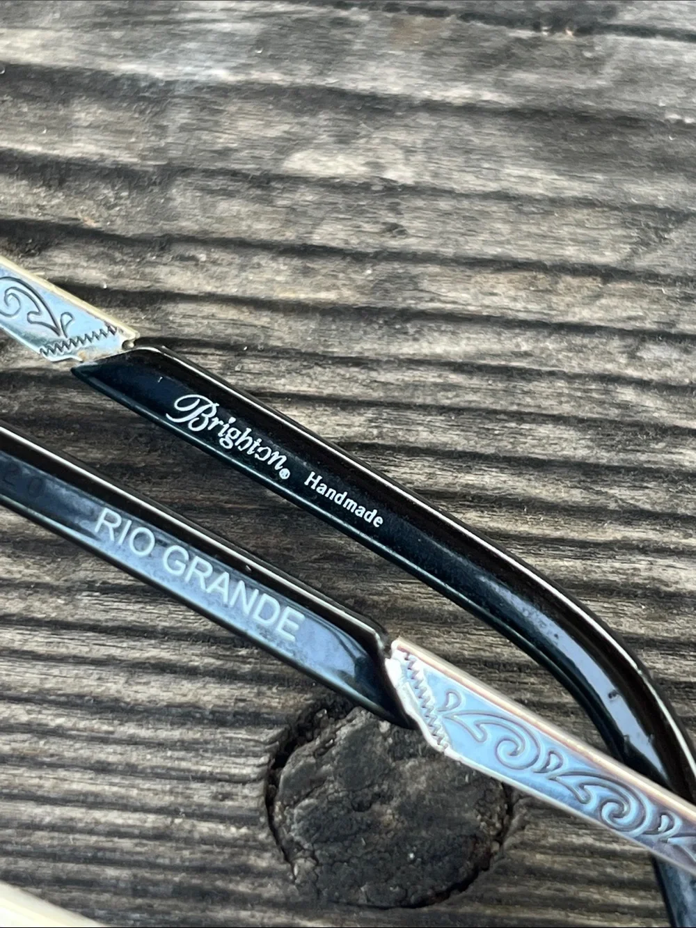 Brighton sleek rimless