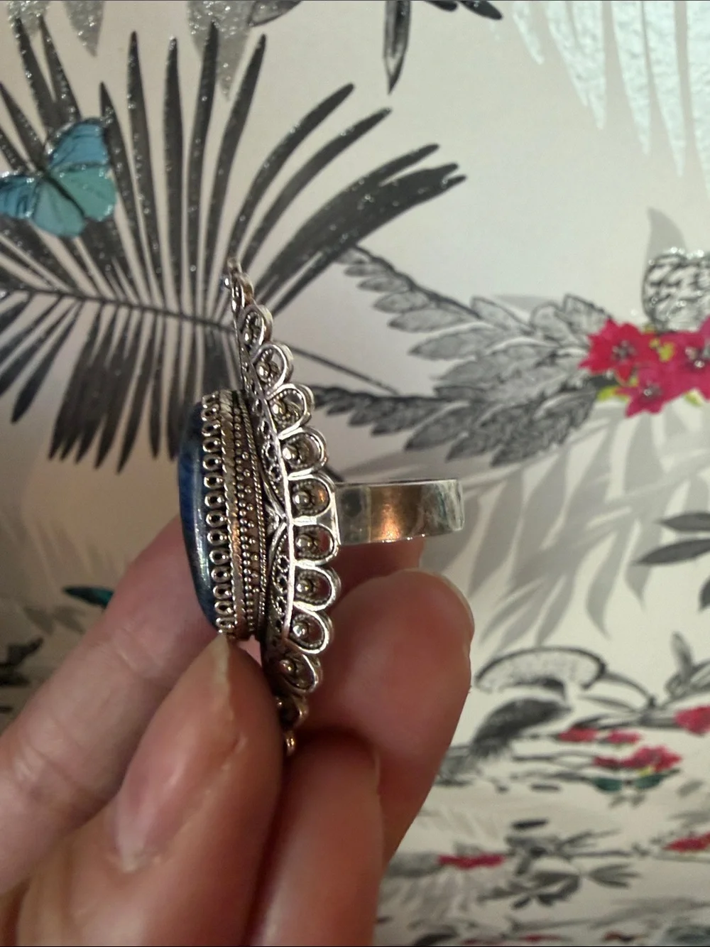 N/A elegant silver