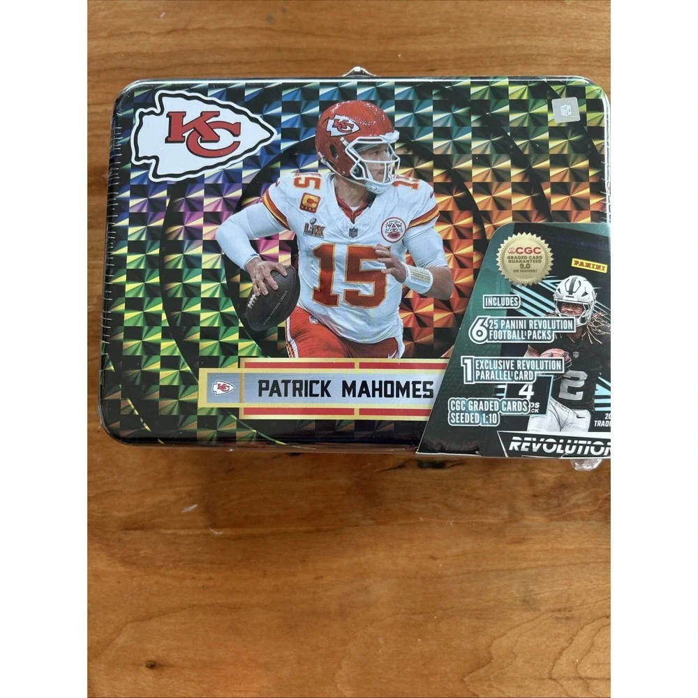 PATRICK MAHOMES PANINI COLLECTORS LUNCH BOX TIn 1 CGC GRADED‎ CARD 6 PACKS