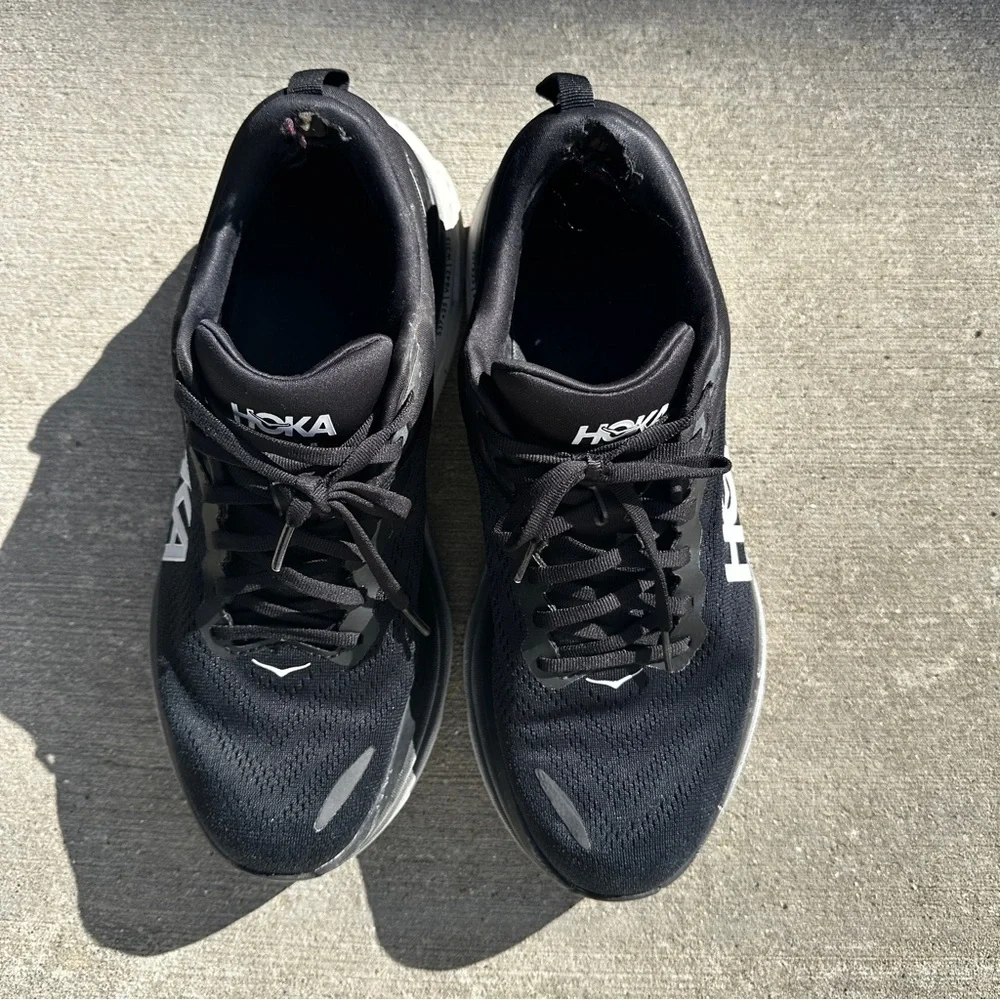 Hoka Bondi 8 Black and White Men's Shoes - Size 11
