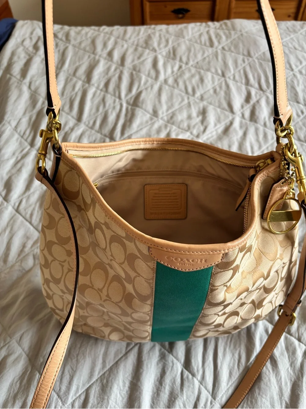 Coach shoulder bag