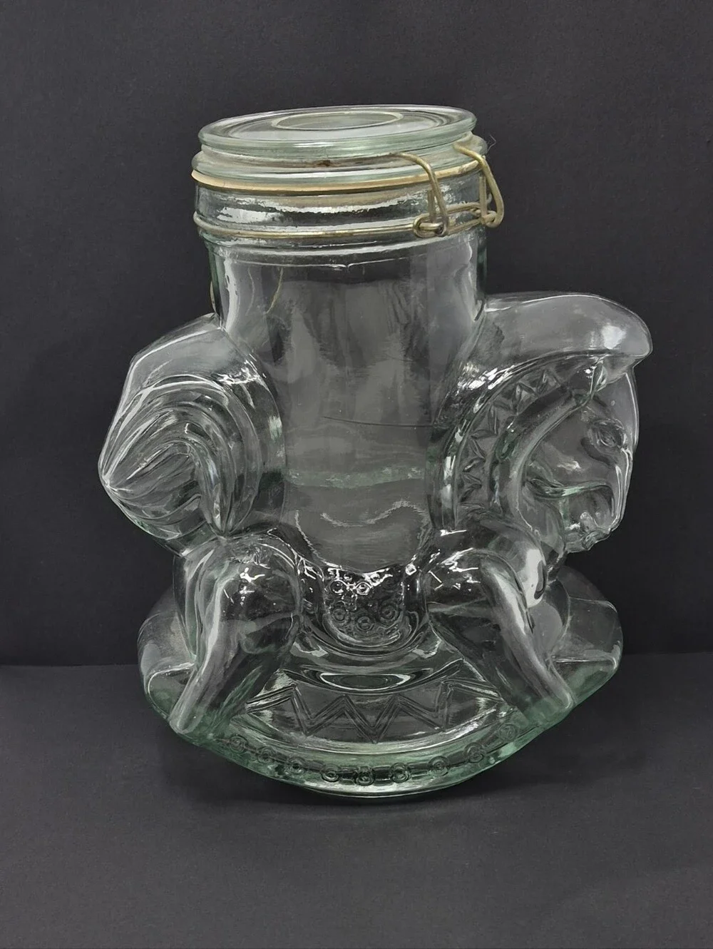 N/A vintage glass