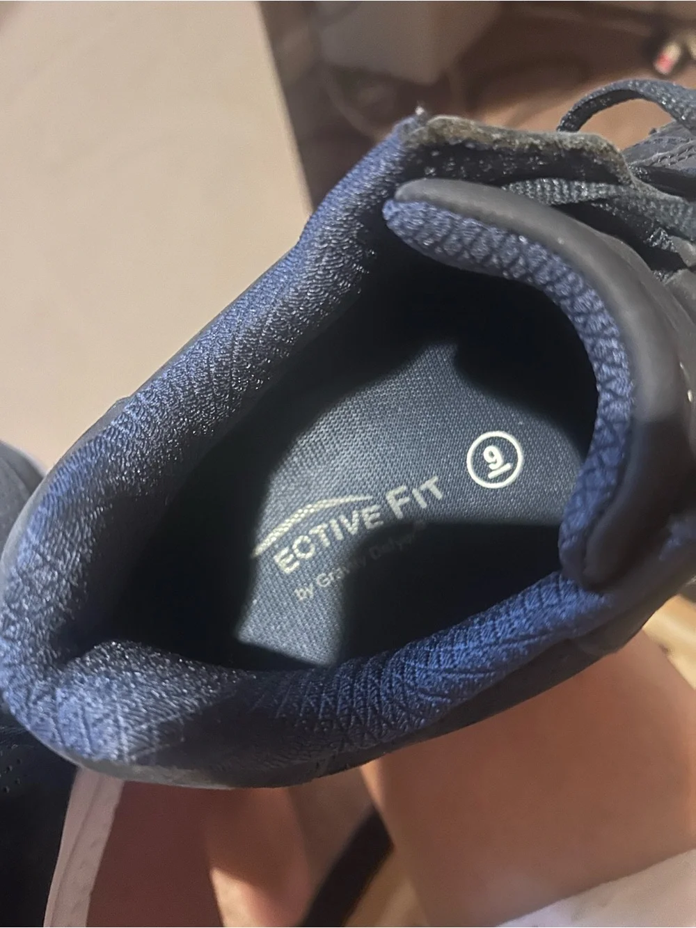 GDFY mens sneakers