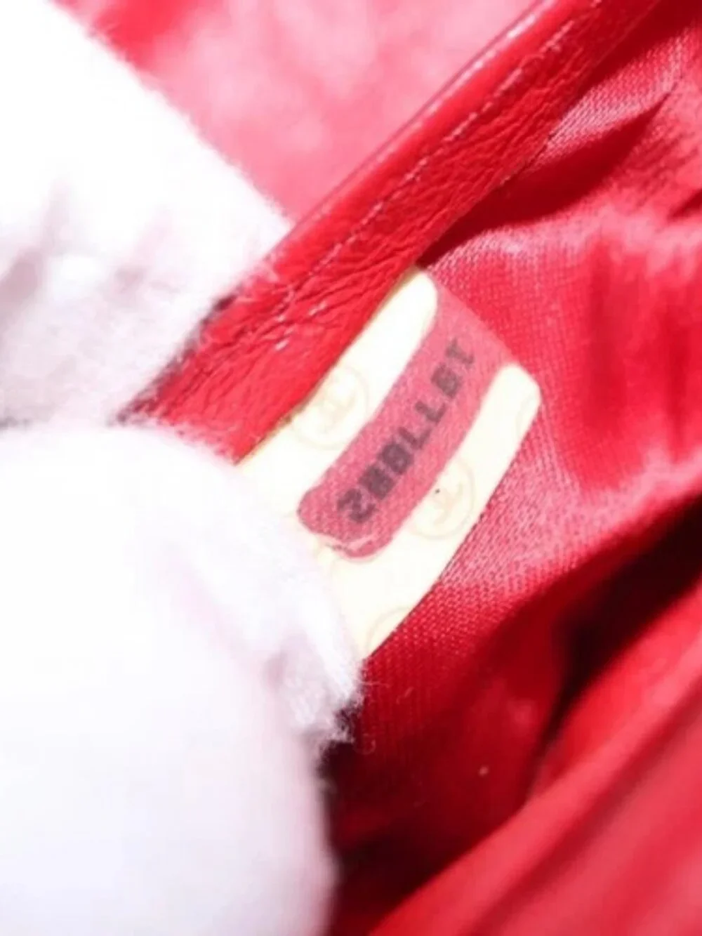 CHANEL brand	chanel color	red