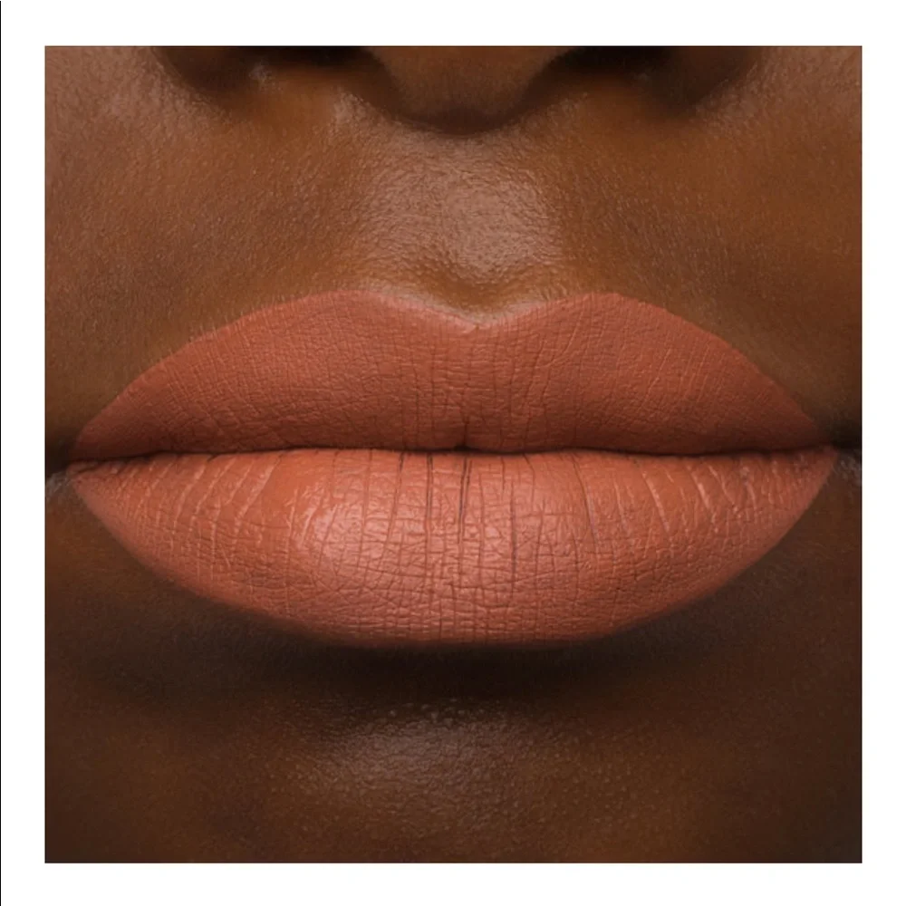 Anastasia Beverly Hills apply this size