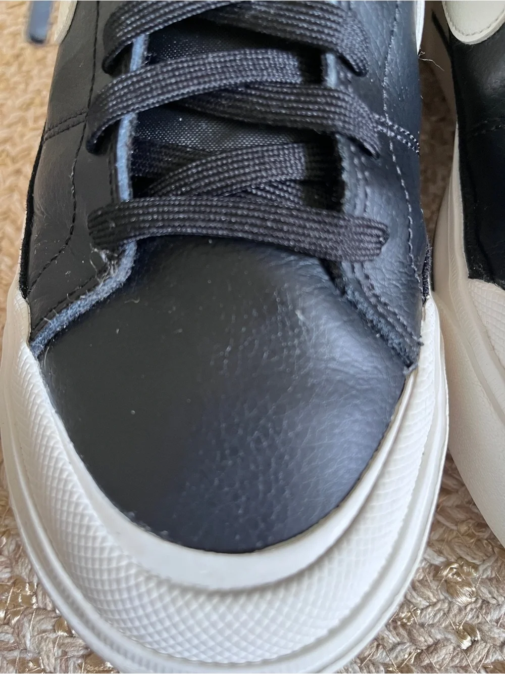 Nike these court