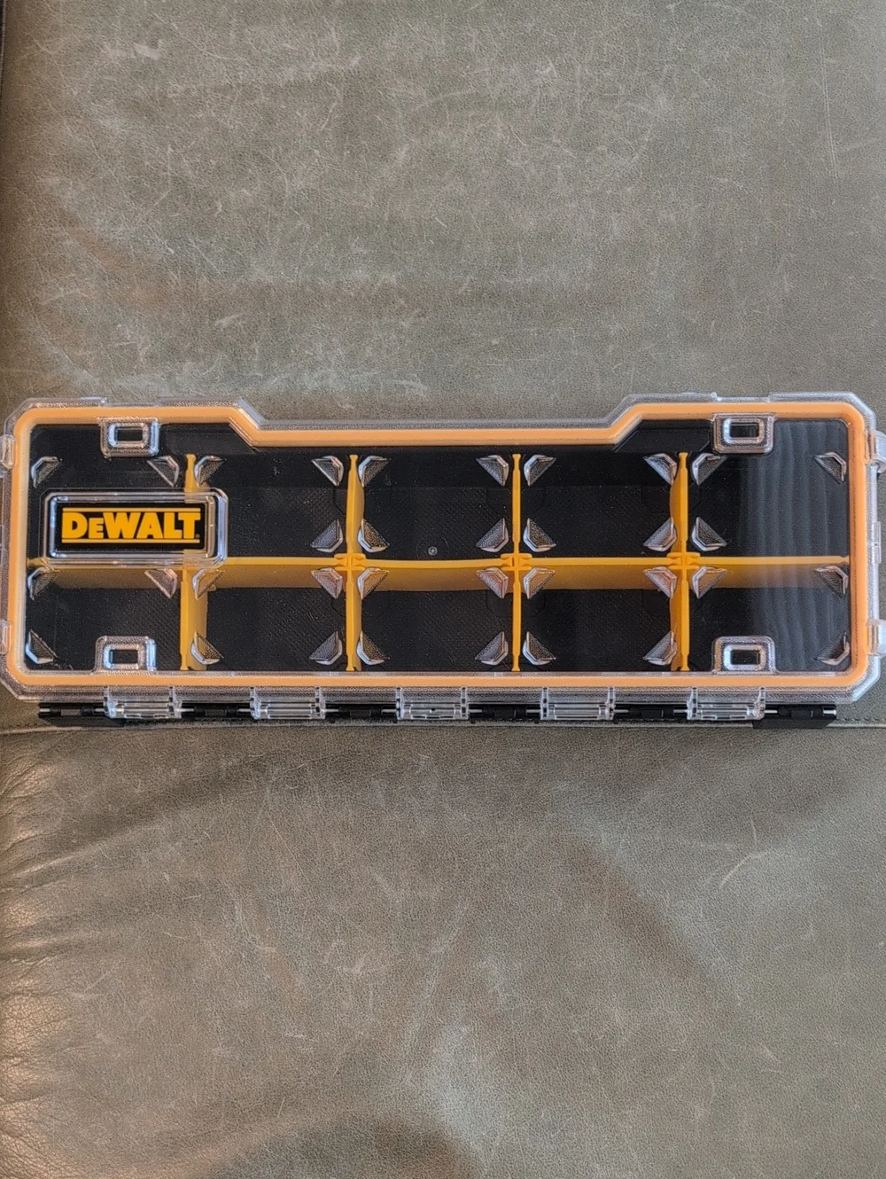 DEWALT 10 Compartment Pro Small Parts Organizer - Black & Yellow