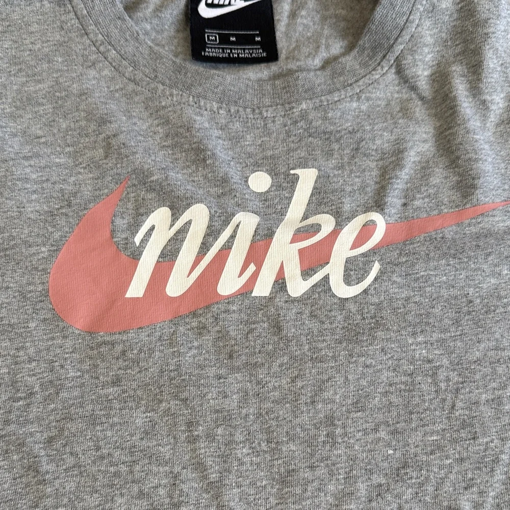 Nike heather gray