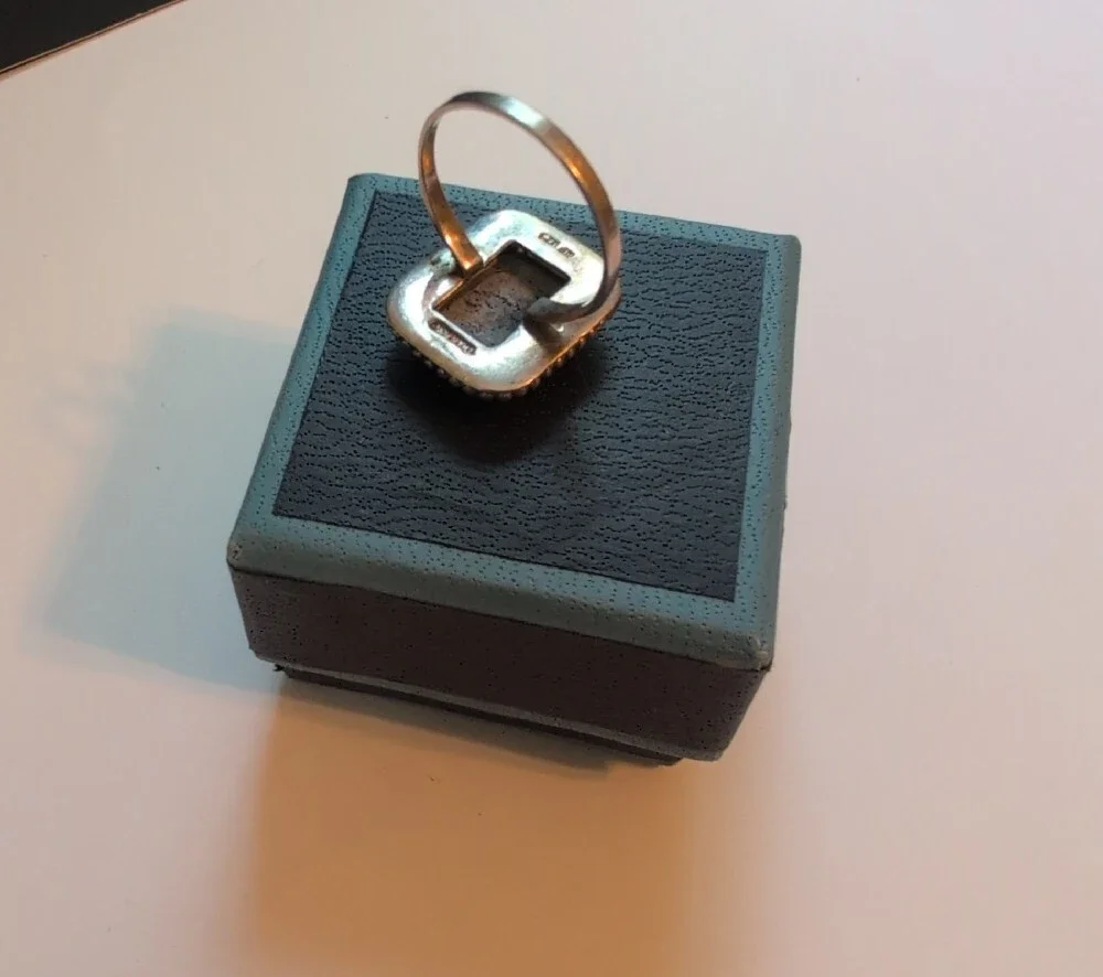 N/A statement ring