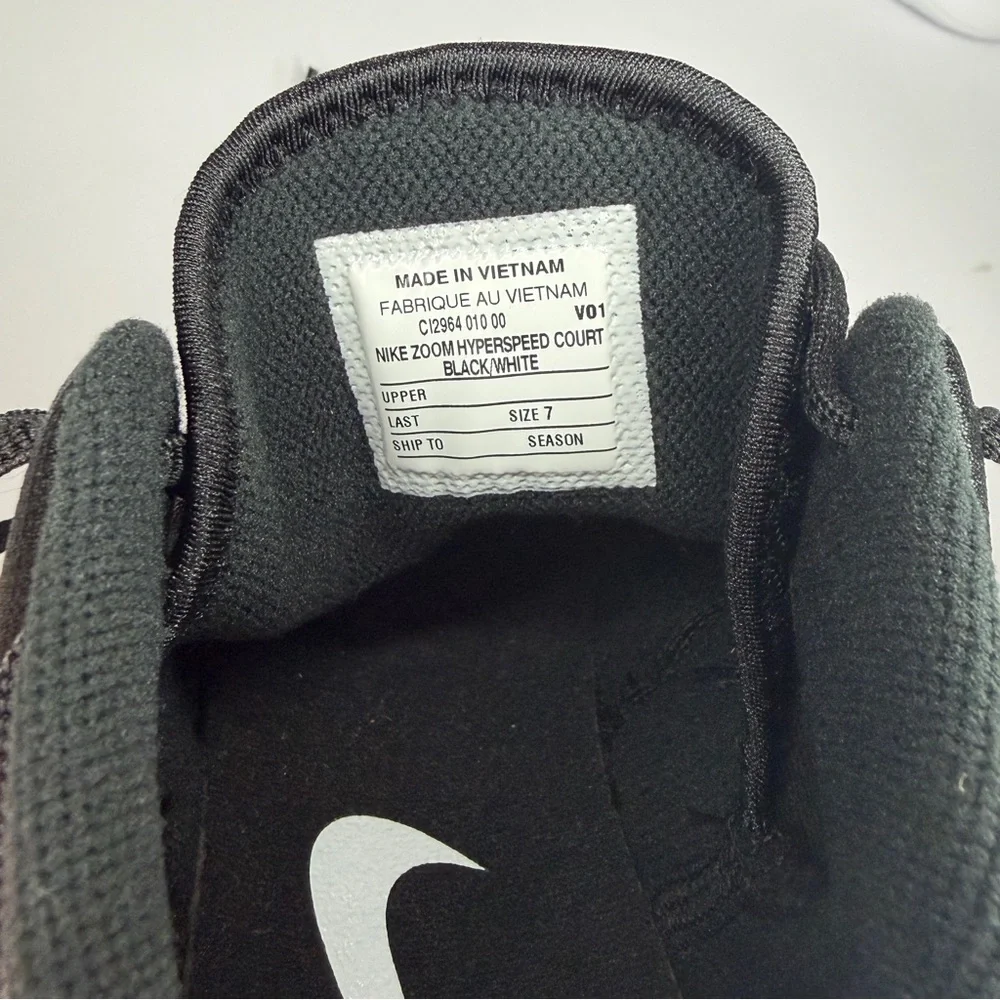 Nike lightweight athletic