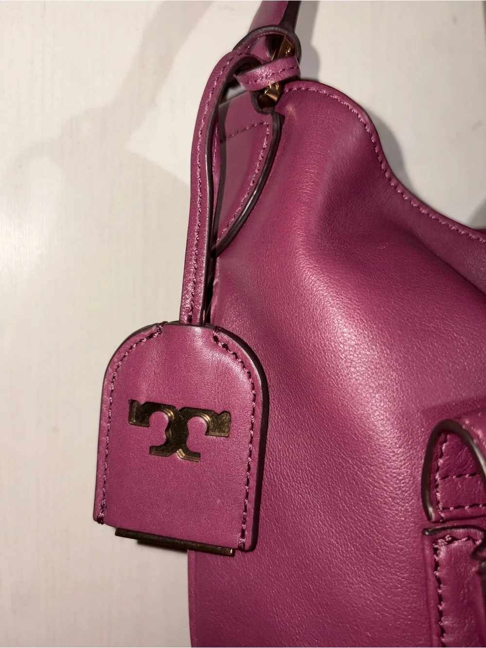 Tory Burch very good