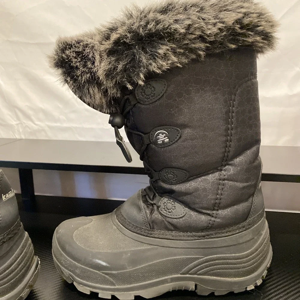 Kamik Snowgypsy3 Faux Fur Lined Winter Snow Boots Black Girls Youth‎ Size 6