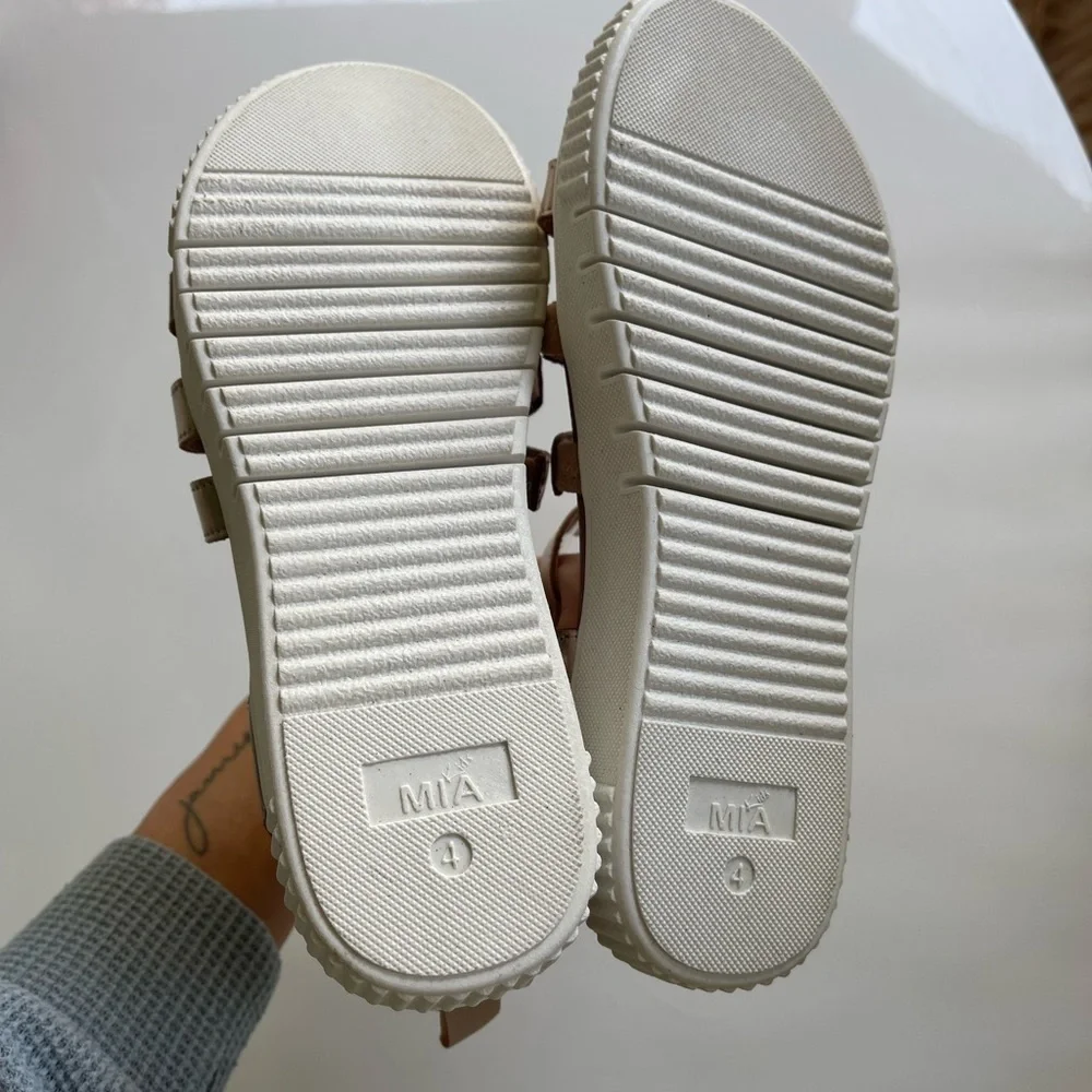 MIA brand new