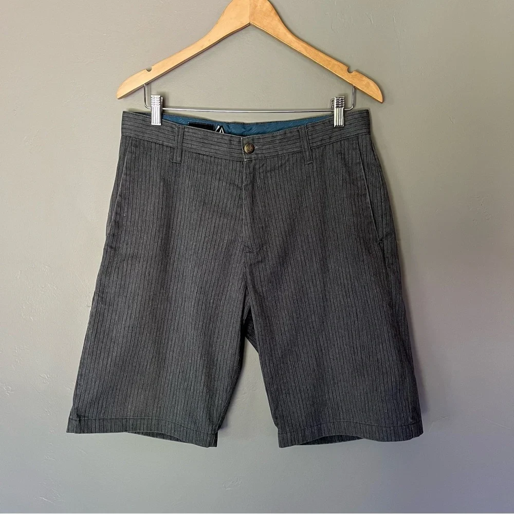 Volcom mens size