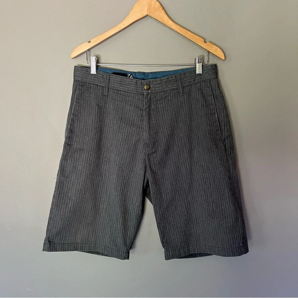Volcom mens size
