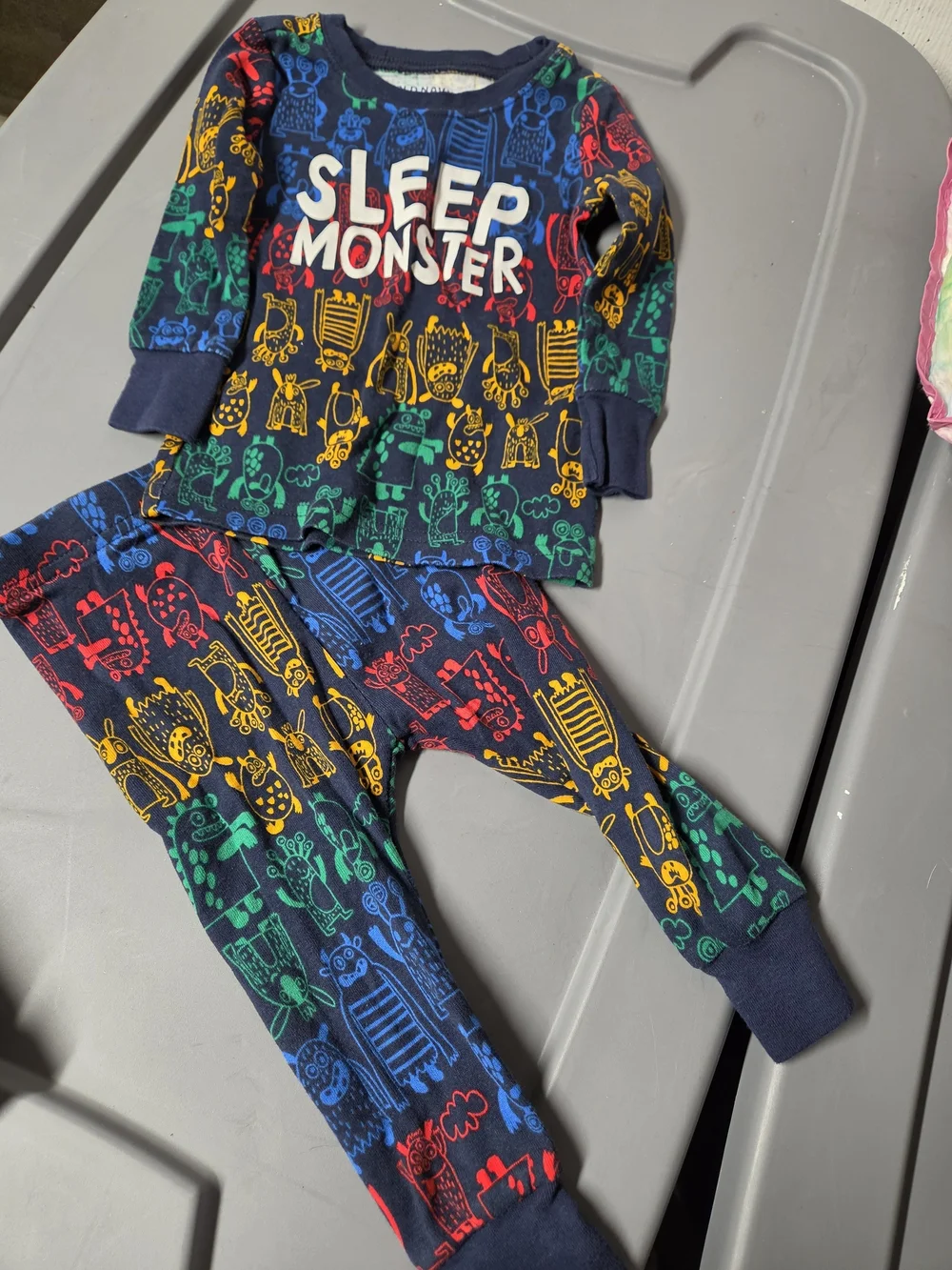 Old Navy 12-18 Month Pjs