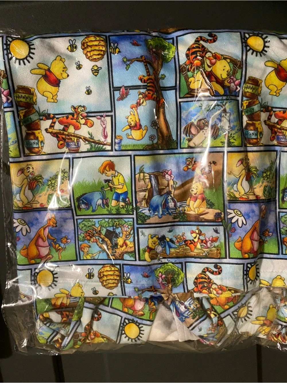 Kids Winnie the Pooh hooded towel NWT -