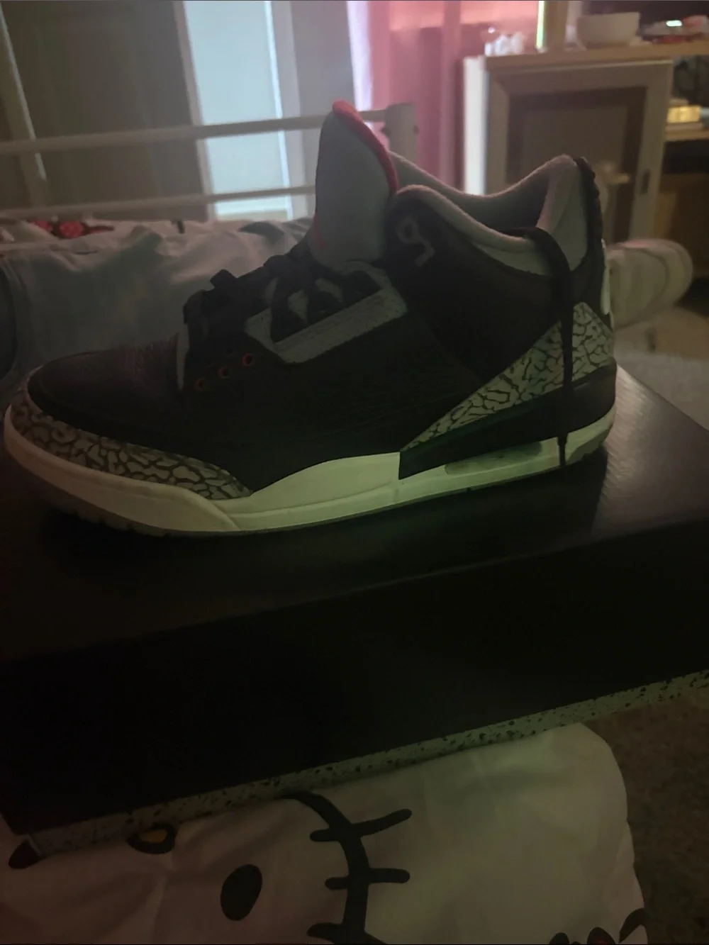 Jordan men sneakers