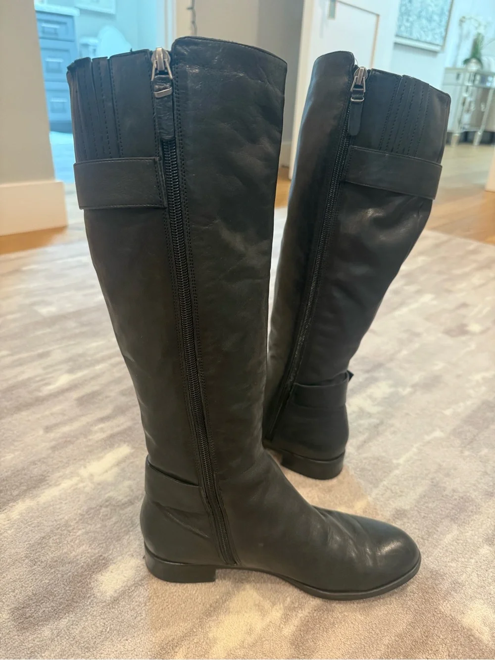Via Spiga US 7M Classic Black Knee-High Leather Boots with Buckle Detail