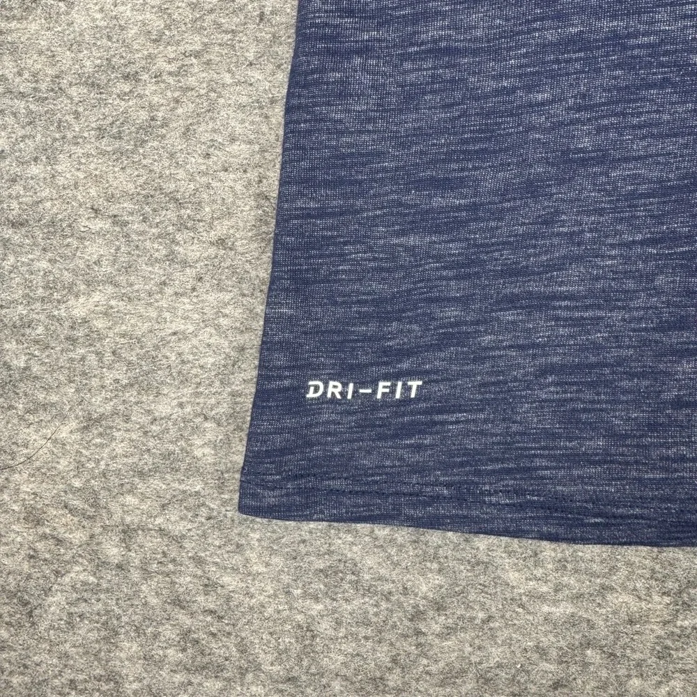 Nike item dri