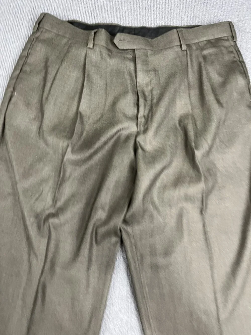 john henry pleated front