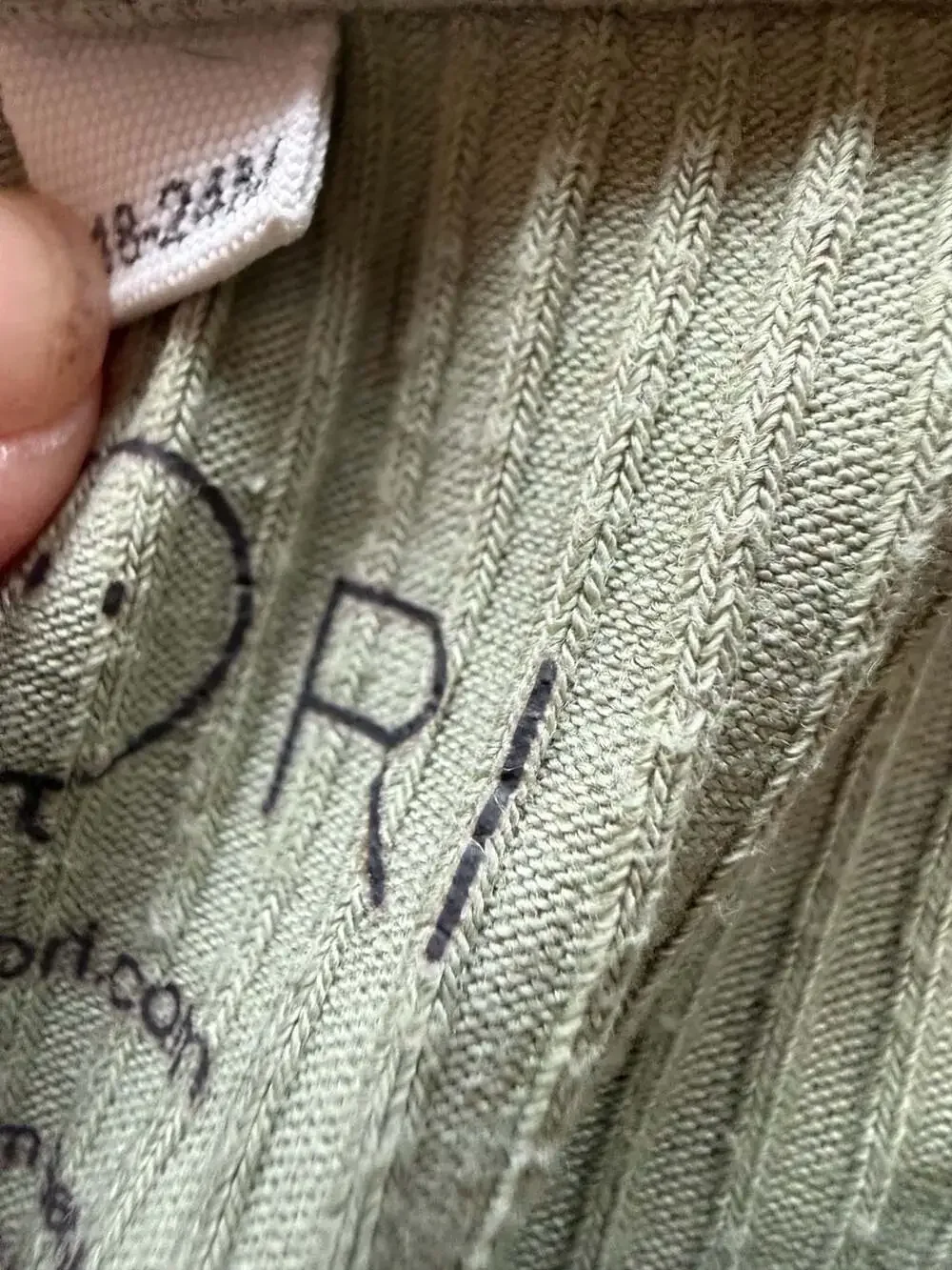 Mori ribbed zip