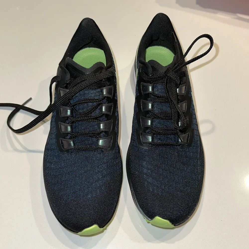 Nike new but