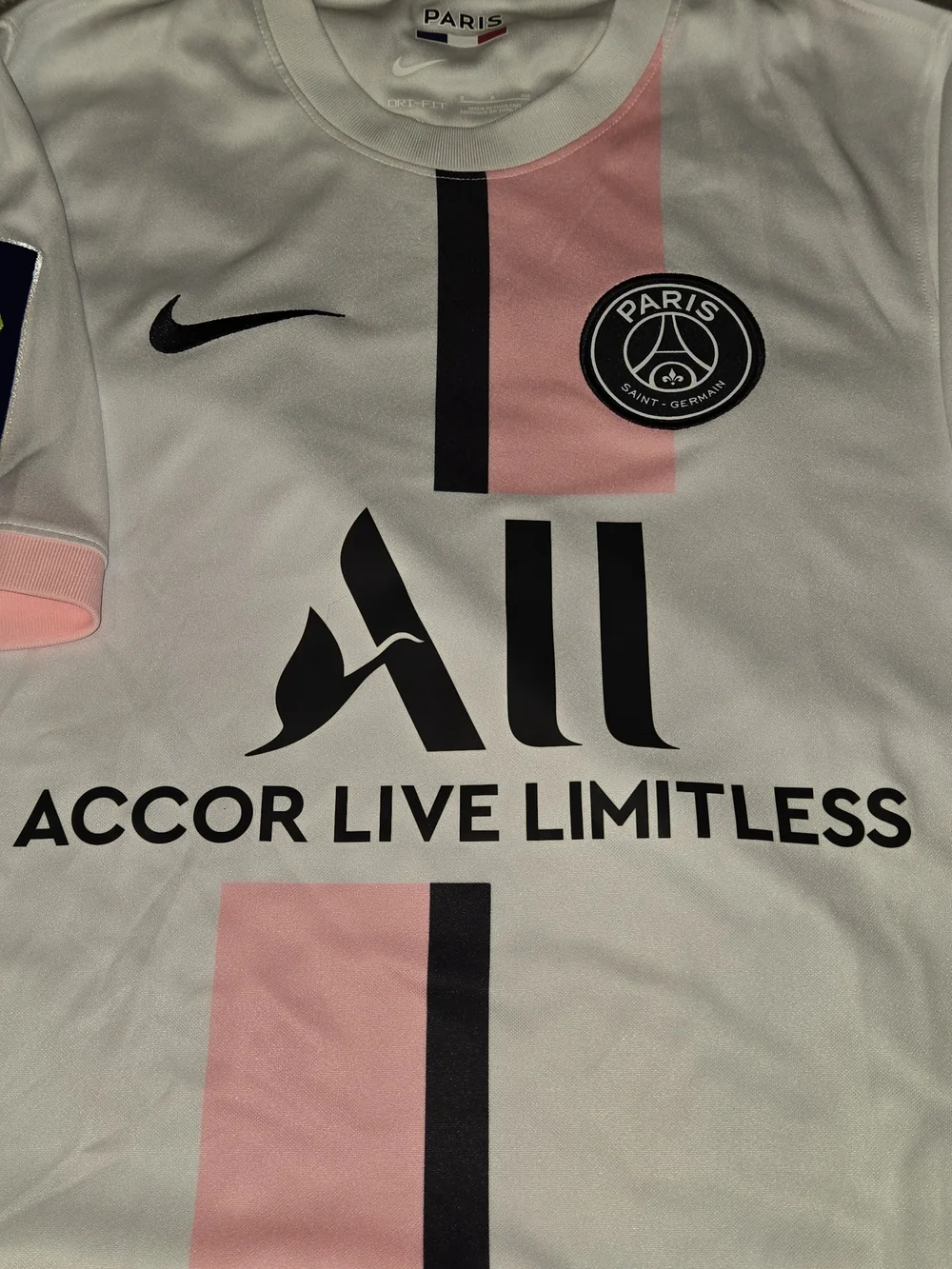 Nike PSG AWAY White Athletic Top with Tag