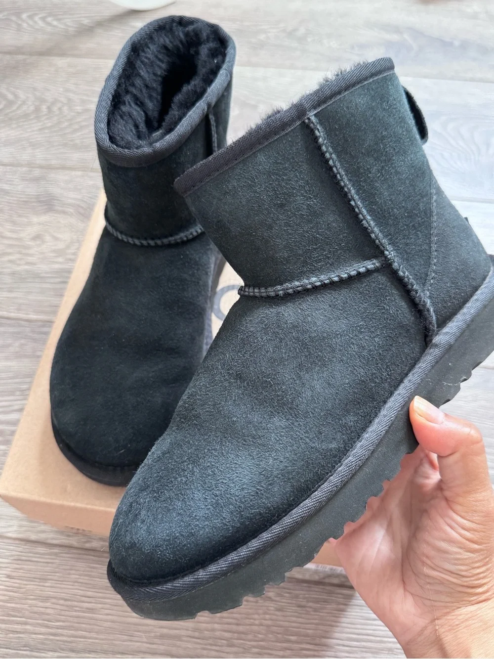 UGG classic mini 2 black size 7