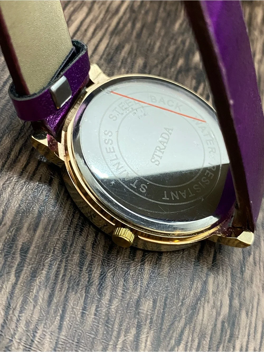 Strada wristwatch gold