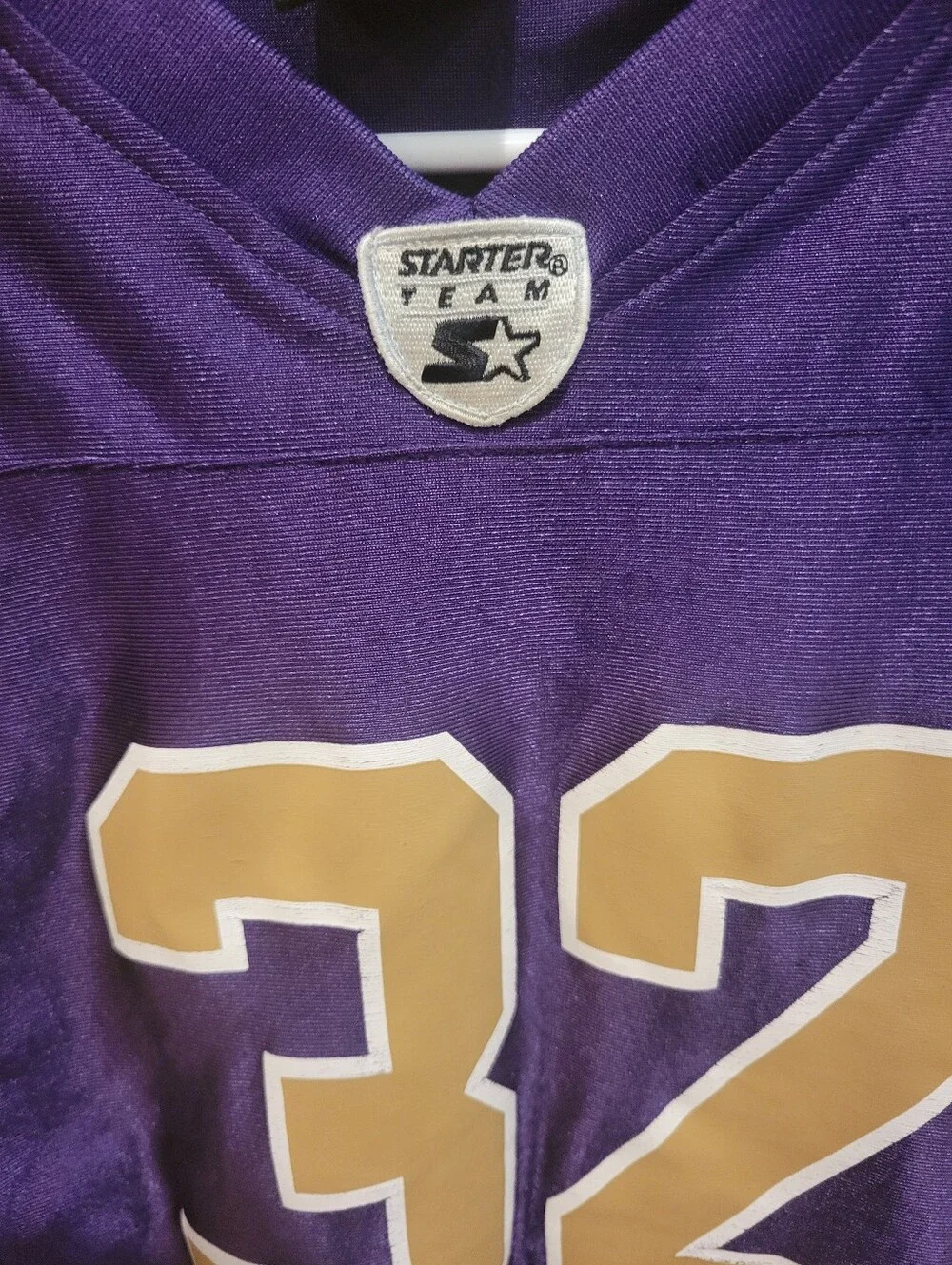 Youth Huskeys Jersery.  Starter Brand Size 12/14