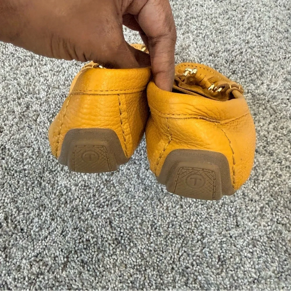 Talbots stylish yellow