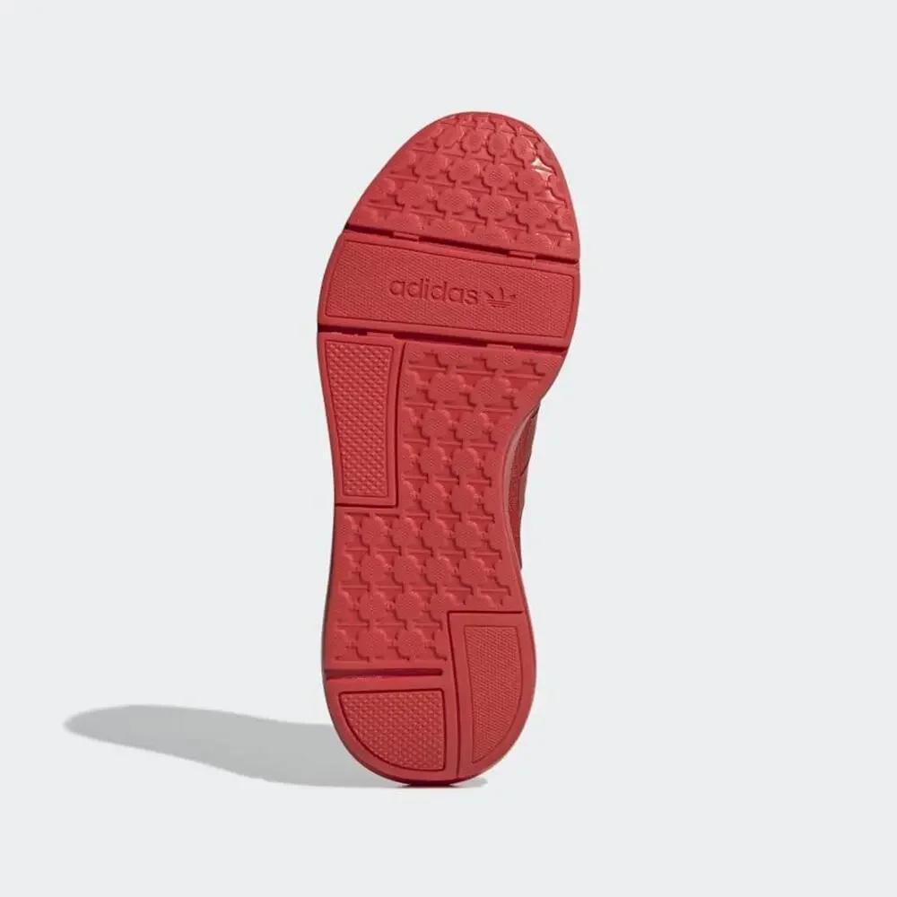 adidas 🔥 swift