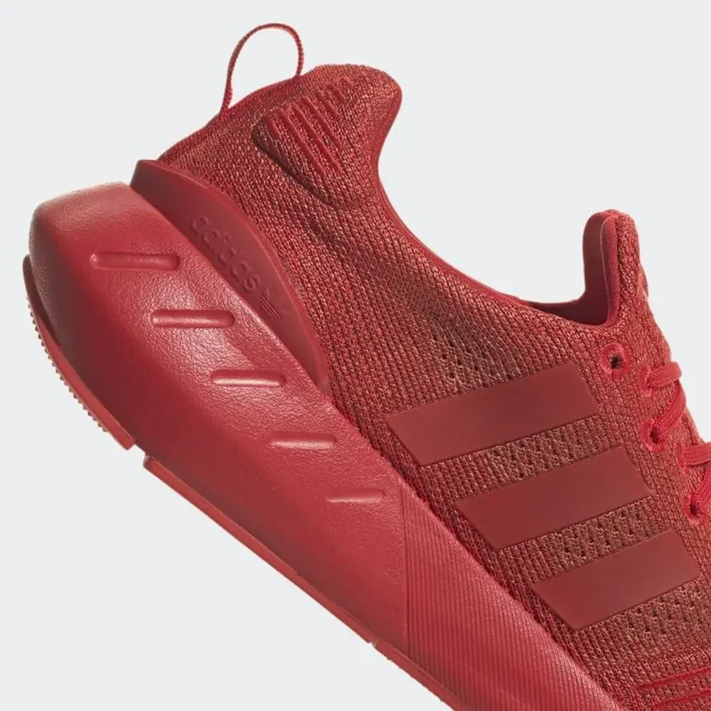 adidas 🔥 swift