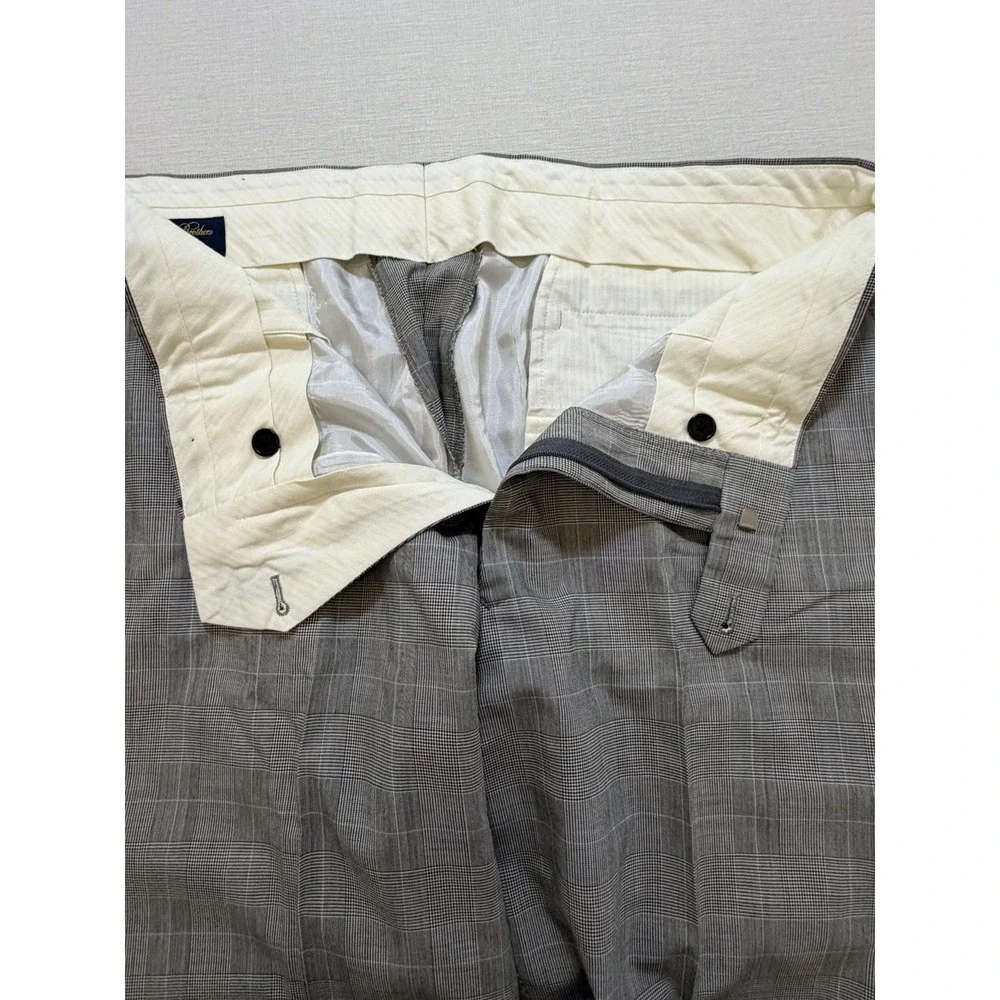 BROOKS BROTHERS Fitzgerald BrooksCool Dress Pants 44R W38 Gray Plaid