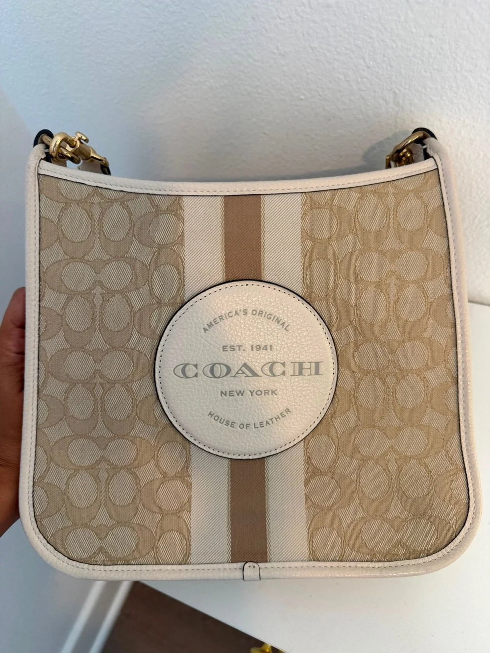 Coach authentic shoulder