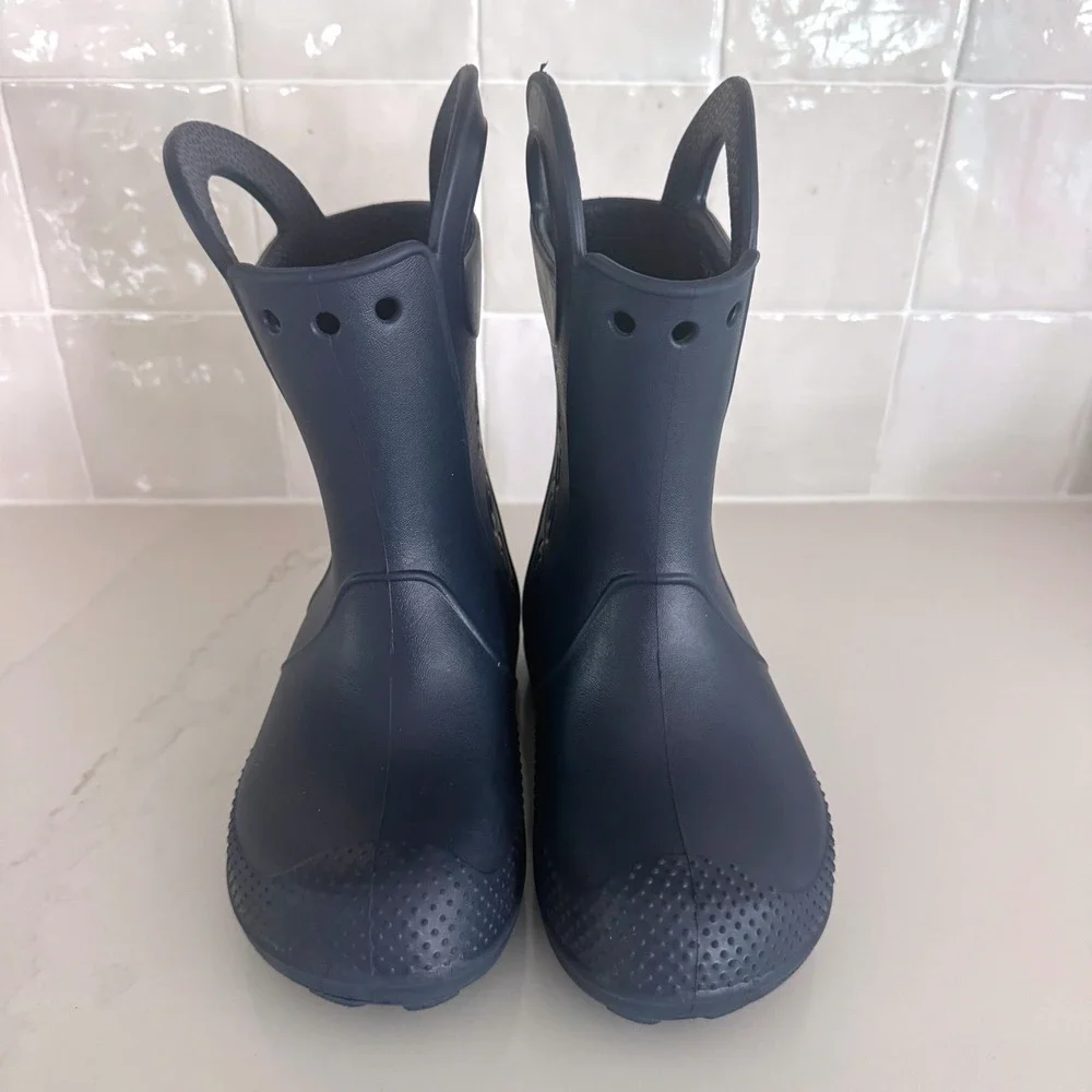 CROCS these handle