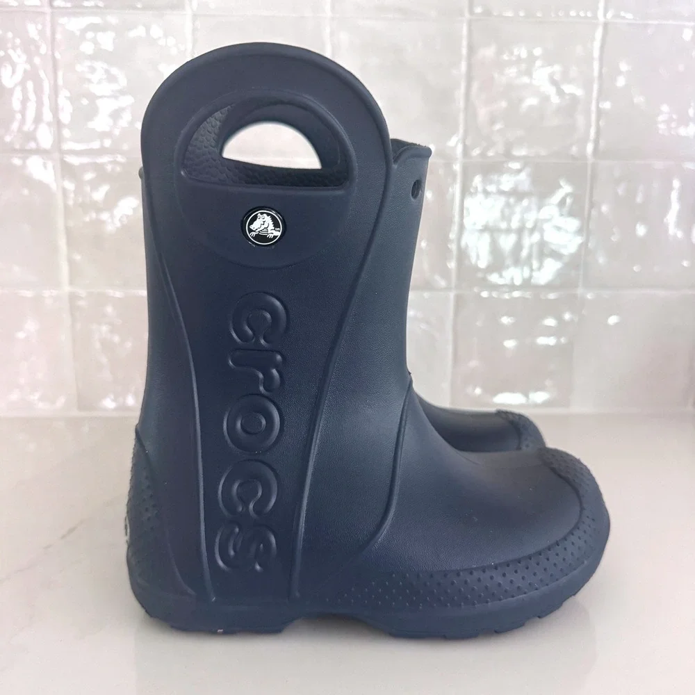 CROCS these handle