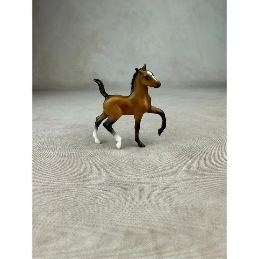 Breyer stablemates horse