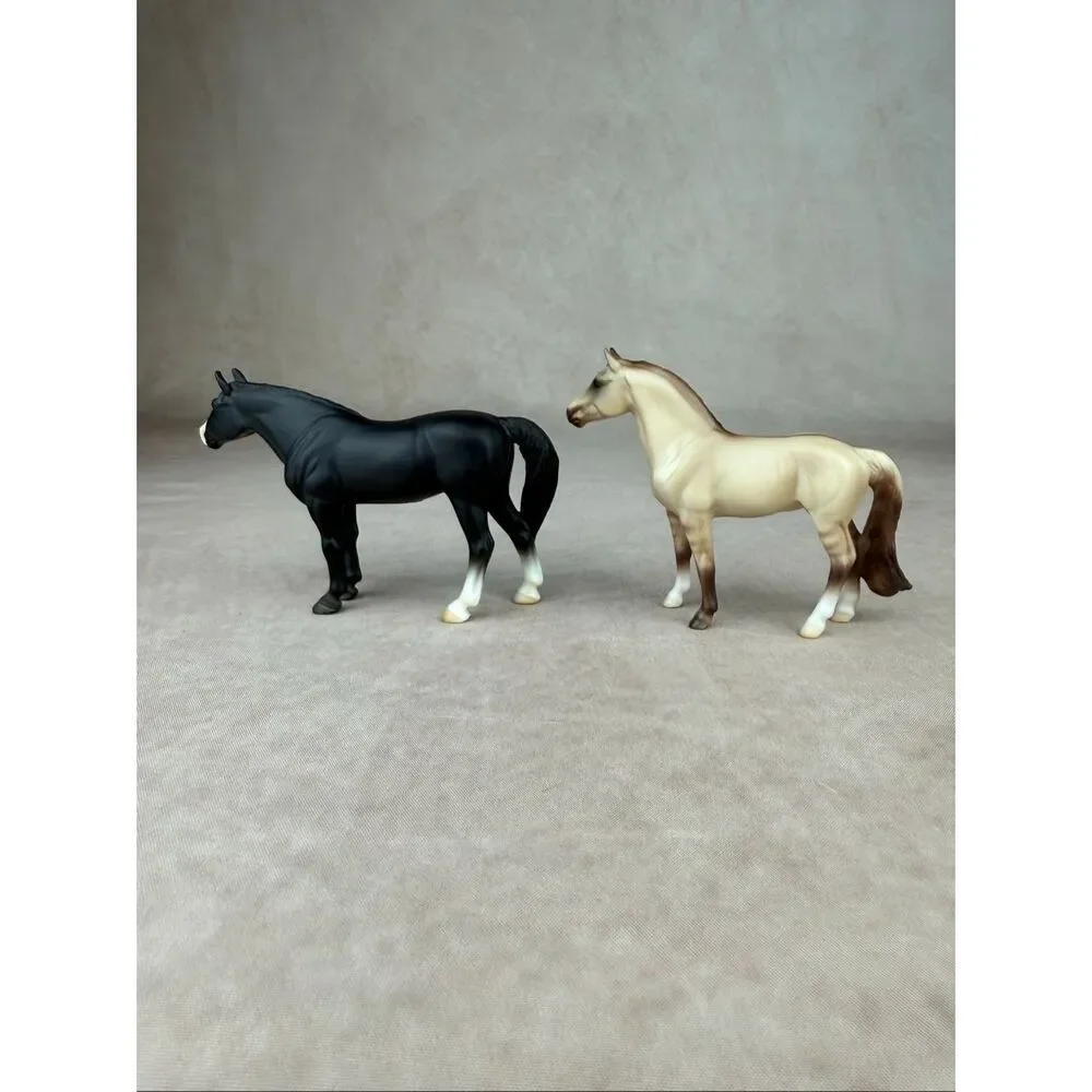 Breyer stablemates horse