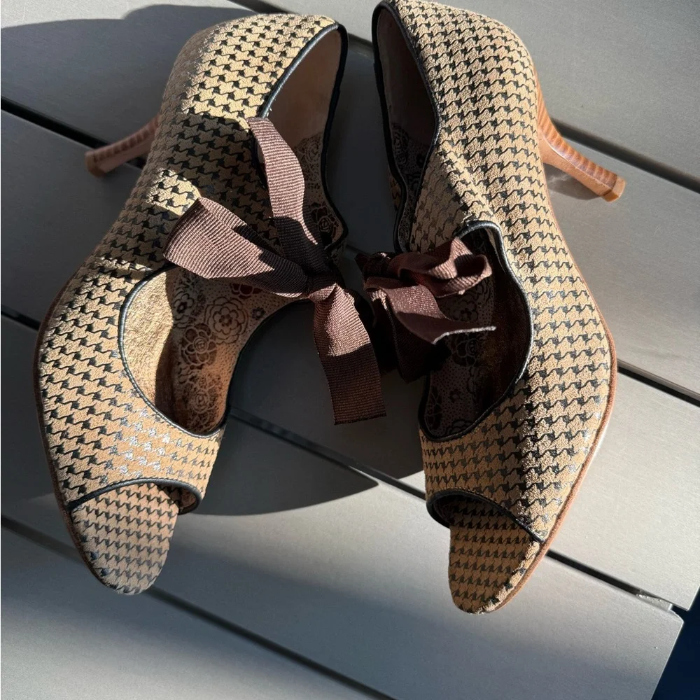 Ginger Goff Bianca Herringbone Heels, 7.5