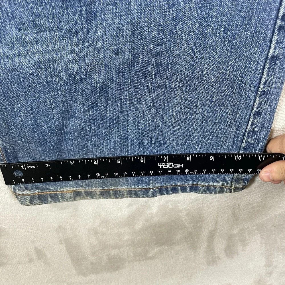Levis item distressed