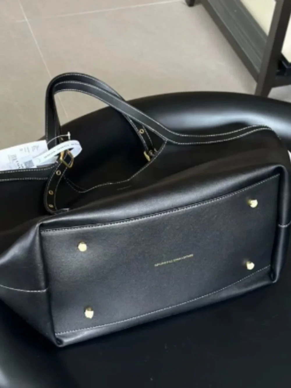 Coach elegant black