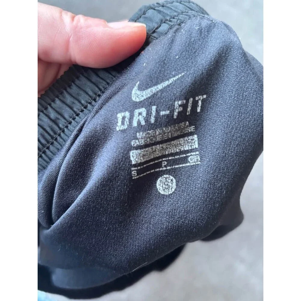 Nike brand nikeline