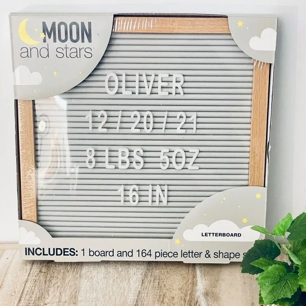 NWT MOON and Stars 1 board & 164 piece letter& shape set changeable Wall Sign
