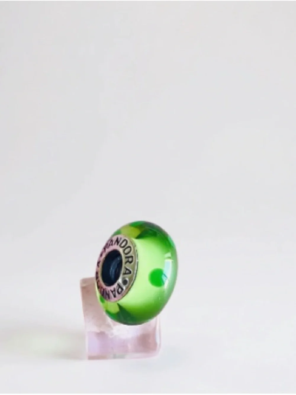 Pandora bright green