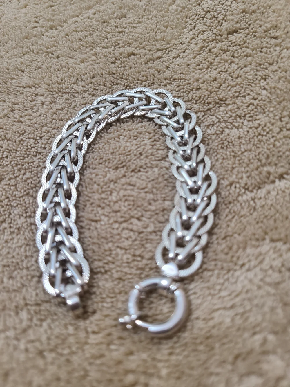 N/A stylish braided