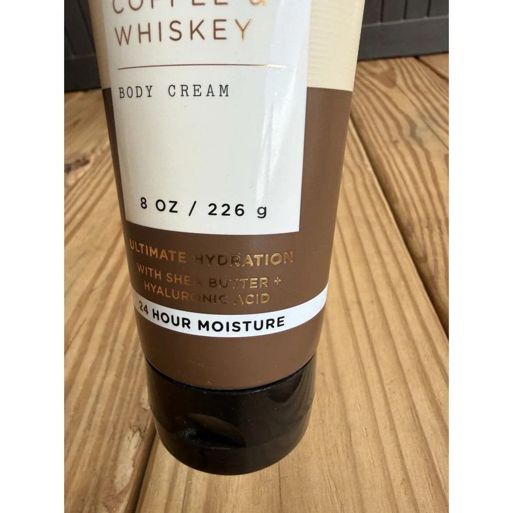Bath & Body Works bath body