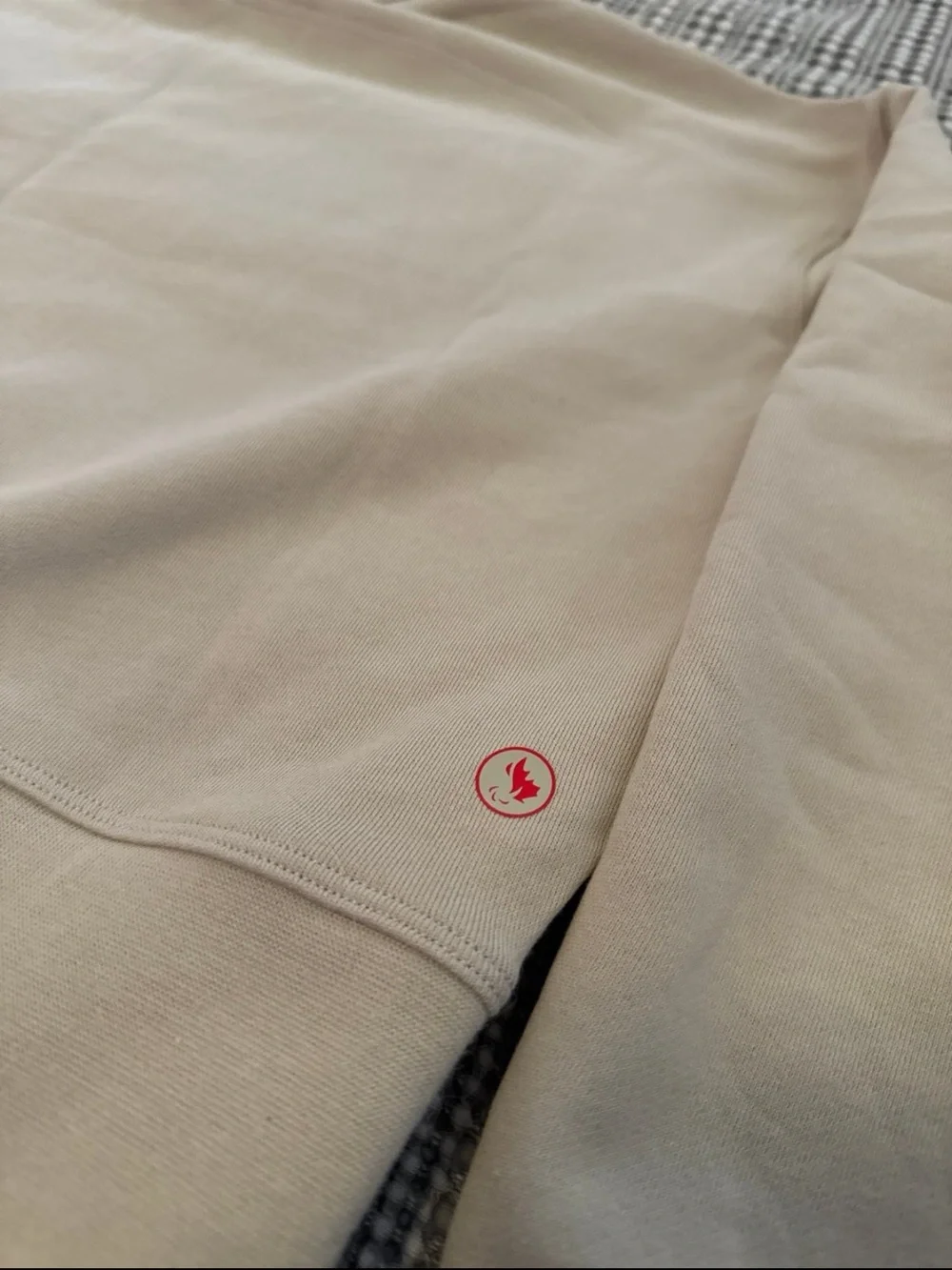 lululemon athletica oversized number perfectly